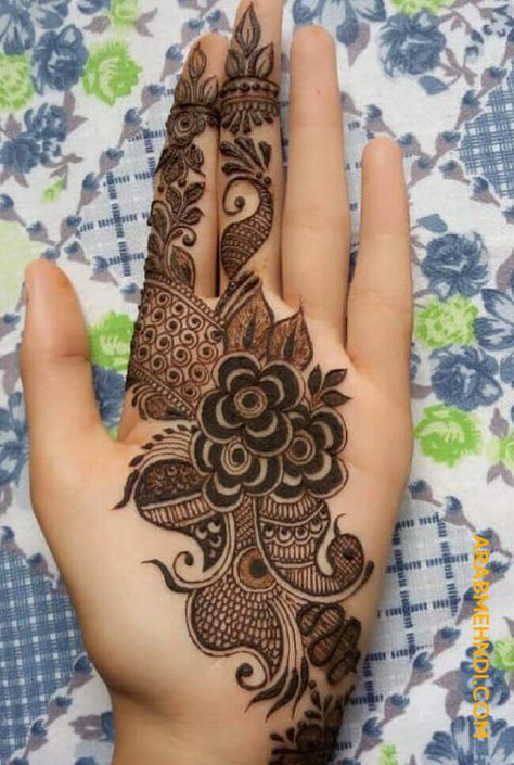 50 Banarsi Mehndi Design (Henna Design) - October 2019 Simple Mehandi Desine, Mehandi Desine, Simple Mehandi Designs, Arabic Mehandi, Khadi Kurta, Simple Arabic Mehndi, Mehndi Mehndi, Mehedi Design, Floral Floor