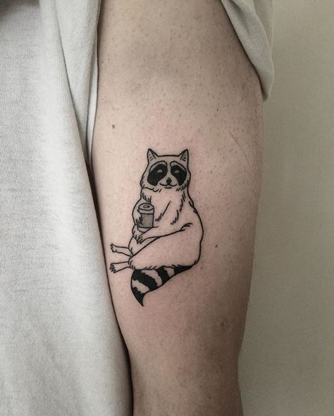 Love this little trash panda holding a beer can from the other day! Trash Can Tattoo, Trash Panda Tattoo, Beer Can Tattoo, Spontaneous Tattoo Ideas, Small Raccoon Tattoo, Racoon Tattoo, Beer Tattoo, Aesthetic Tattoo Ideas, Beer Tattoos