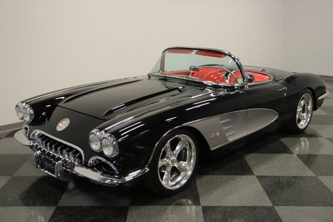 1960 Corvette, Chevrolet Corvette C1, Corvette C3, Old Vintage Cars, Vintage Sports Cars, Chevy Muscle Cars, Classy Cars, Fancy Cars, Cars Movie