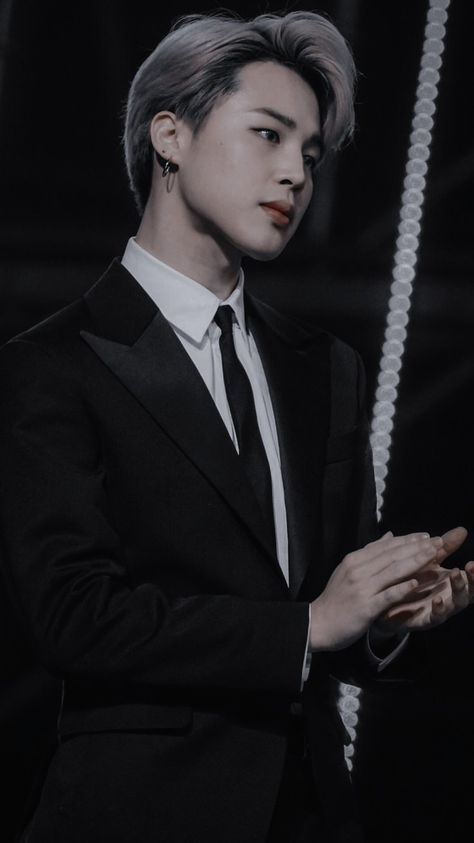 Bts Black And White, Jimin Pictures, Foto Jimin Bts, Park Jimin Bts Wallpaper, Jimin Fanart, Creative Profile Picture, Wallpaper Bts, Park Jimin Cute, Jimin Wallpaper