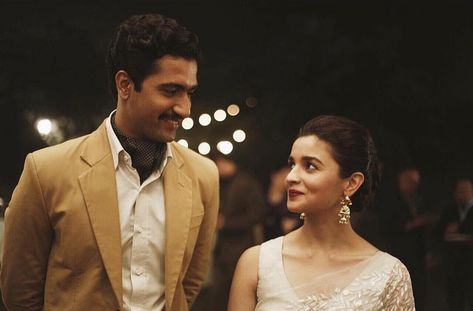 Bollywood Romance, Meghna Gulzar, Bollywood Aesthetics, Vintage Bollywood Aesthetic, Dharma Productions, Desi Look, Bollywood Love, Vicky Kaushal, Bollywood Aesthetic