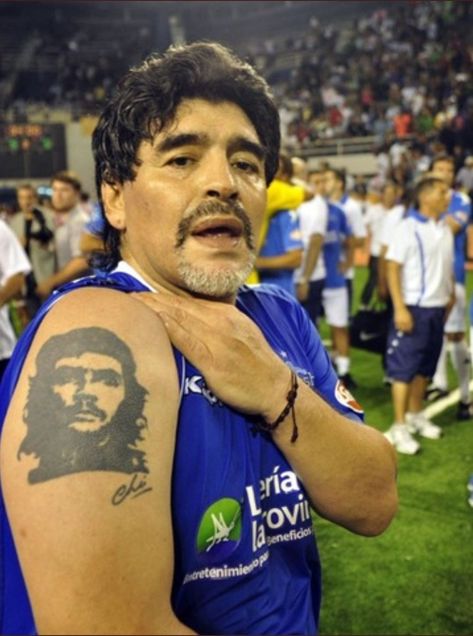 Maradona tattoo #tattoo #ink #art #best #design #idea #tattooforyou #inkedgirl #tattooforman #maradona Che Guevara Tattoo, Maradona Tattoo, Sergio Aguero, Ernesto Che, African Print Maxi Skirt, Hammer And Sickle, Boxing Champions, Fidel Castro, Mike Tyson