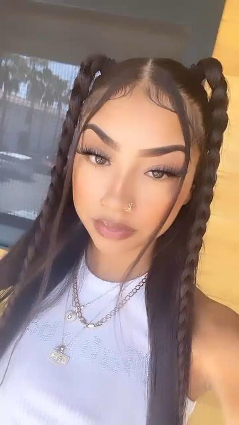 Big Side Part Hair, Baddie Hairstyles 2 Ponytails, Hair Down Baddie Hairstyles, Hairstyles W Extensions, Pigtail Hairstyles Latina, Baddie Hair Latina Braids, Baddie Down Hairstyles, Easy Baddie Hairstyles Braids, Hairstyles For Hoop Earrings