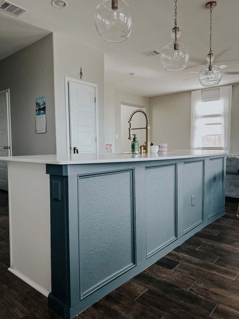 blue kitchen island with box molding on the drywall Navy Blue Kitchen Island, Kitchen Island Molding, Kitchen Island Materials, Kitchen Island Trim, Box Molding, Island Makeover, Painted Kitchen Island, Kitchen Island Makeover, Blue Kitchen Island