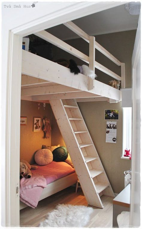 Love this play area over the bed, like the anti-loft bed. I think I'd leave off the first couple of steps of the ladder and make it a safer place for the older kids to play with and store their LEGO creations. (Apartment Therapy with loft bed inspiration) Loft Bed Ideas, Cool Loft Beds, Loft Beds For Small Rooms, Bed With Stairs, A Loft Bed, Mommo Design, Beds For Small Rooms, Diy Loft Bed, Kids Loft