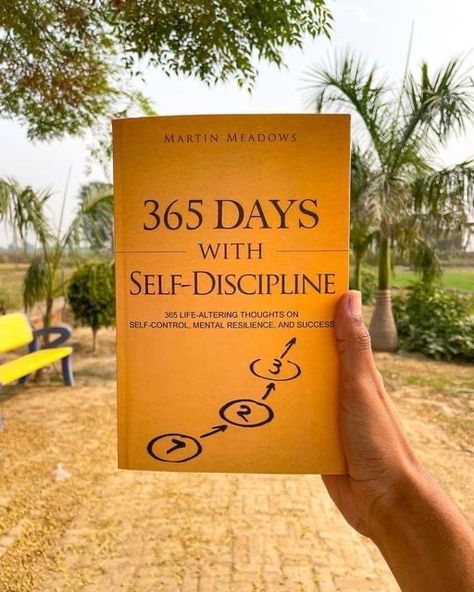 Freetime Activities, Business Books Worth Reading, Mental Resilience, Empowering Books, Best Self Help Books, Healing Books, Books To Read Nonfiction, 100 Books To Read, Self Development Books