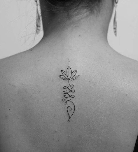 Lotusblume Tattoo, Tattoo Over Scar, Tattoo Neck, Polynesian Tattoos, Unalome Tattoo, Neck Tattoos Women, Back Of Neck Tattoo, Geometric Tattoos, Inspiration Tattoos