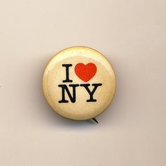 I Love NY Diner Branding, Circle Paintings, Nostalgia 70s, Big Apple New York, I Heart Ny, Logo Board, Funny Buttons, Era Tour, Vintage Nyc