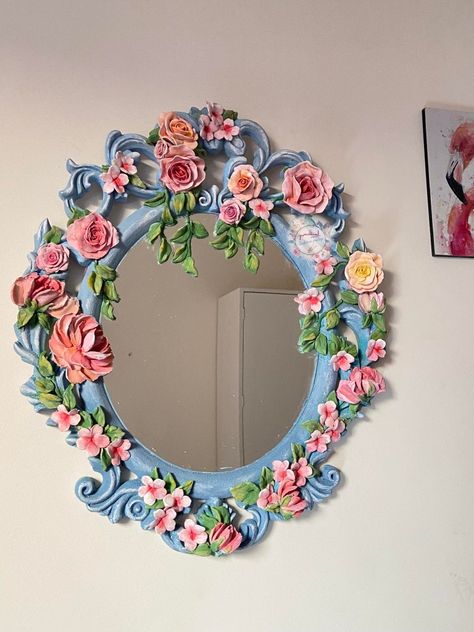 3d Embellishment, Rose Making, Painted Mirror Art, Designer Mirror, Painting Mirror, Glass Painting Patterns, Diy Floral Decor, Painted Mirror, Modern Art Canvas Painting