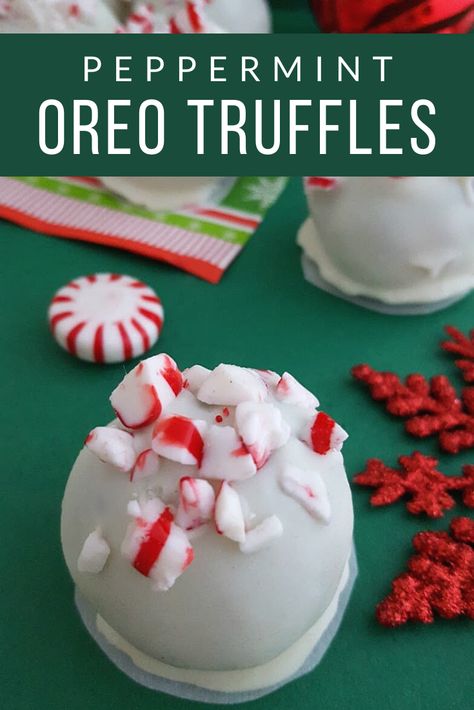 Oreo Ball Recipe, Peppermint Oreo Truffles, Oreo Cookie Balls Recipe, Cookie Balls Recipe, Oreo Ideas, Oreo Balls Recipe, Oreo Ball, Perfect Christmas Dessert, Hugs Cookies