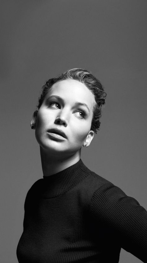 Jennifer Lawrence, photographed by Mark Seliger for the cover of TIME Magazine (April 29, 2012) Mark Seliger, J Law, Most Influential People, Desperate Housewives, Influential People, Celebrity Portraits, Black And White Portraits, 인물 사진, Portrait Inspiration