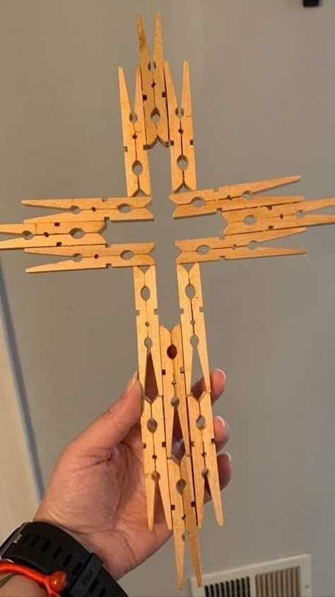 Clothespin Crosses, Crosses Designs, Clothespin Cross, Clothespin Crafts Christmas, Wooden Cross Crafts, Clothespin Diy Crafts, Wooden Clothespin Crafts, Clothespins Diy, Clothespin Art