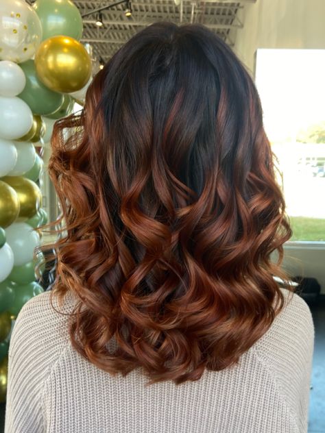 Dark Brown To Copper Ombre, Dark Copper On Curly Hair, Cowboy Copper On Black Hair, Dark Brown Hair With Copper Bayalage, Auburn Ombre Hair Copper, Copper Brown Ombre, Dark Red Ends On Brown Hair, Copper Tone Highlights In Brown Hair, Brown To Copper Ombre Hair