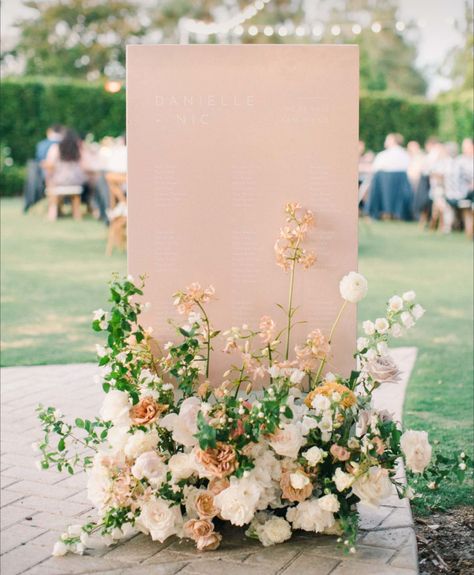 Engagement Floral Backdrop, Welcome Sign With Florals, Unstructured Floral Arrangements Wedding, Welcome Wall Wedding, Wedding Signs Colorful, Large Wedding Welcome Sign, Floral Arrangement Color Palettes, Floral Wedding Welcome Sign, Pastel Wedding Signage