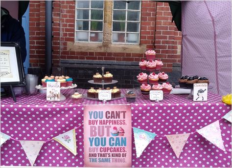 Bristol 10k. Cupcake Stall! Cupcake Stall Ideas, Chocolate Stall Decoration Ideas, Chocolate Stall Display, Food Fest Stall Decoration Ideas, Stall Decoration Ideas Exhibition, Cake Stall Ideas, Food Stall Decoration Ideas, Food Stall Ideas For College Fest, Cake Stall Display Ideas