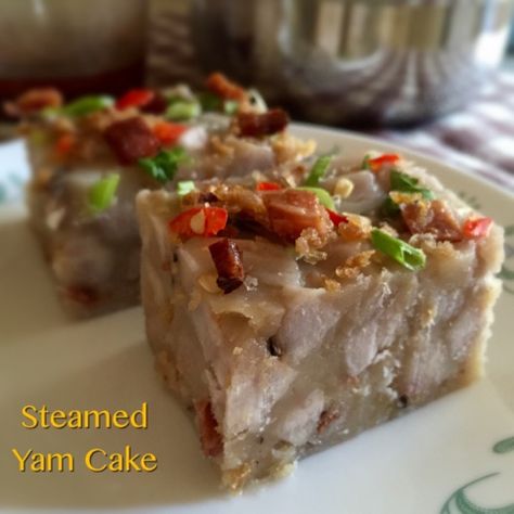 My Mind Patch: Steamed Savoury Yam Cake 蒸芋头糕 Yam Cake Recipe, Mee Siam, Biko Recipe, Taro Recipes, Yam Cake, Pork Bun, Char Siew, Japanese Cucumber, Dim Sum Recipes