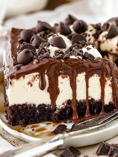 Monster Cheesecake, Cookie Recipes Gourmet, Cherry Cookies Recipes, Cheesecake Ingredients, Pistachio Cheesecake, Cheesecake Layer, Mini Brownies, Brownie Cheesecake, Brownies Chocolate