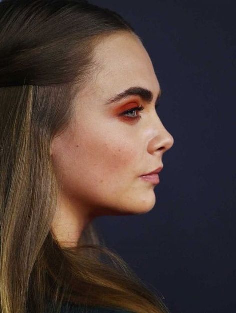 Cara Delevingne Cara Delevingne Side Profile, Cara Delevingne Eyebrows, Perfect Nose, Face Profile, Pinterest Makeup, Nose Job, Teen Vogue, Cara Delevingne, Microblading