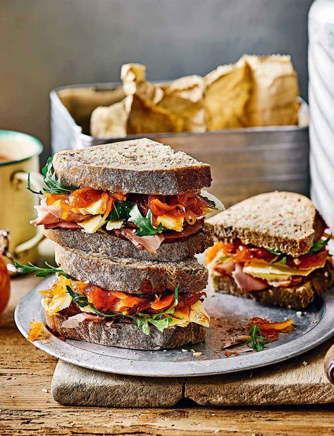 This recipe gives an update to the classic ploughman's sandwich with cheese and zingy homemade pickled onion relish. It's a guaranteed picnic pleaser Ploughmans Sandwich, Onion Relish Recipe, Cheese And Pickle Sandwich, Lunch Stuff, Roast Ham, Pickled Onion, Roasted Ham, Picnic Recipes, Relish Recipes