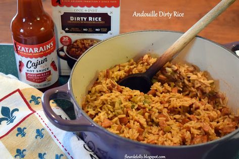 Fleur de Lolly: Zatarain's Andouille Dirty Rice à la Lolly Zatarains Dirty Rice Recipe, Recipes With Diced Tomatoes, Dirty Rice Recipe, Dirty Rice, One Skillet Meals, Skillet Recipes, Rice Dinner, Andouille Sausage, Andouille