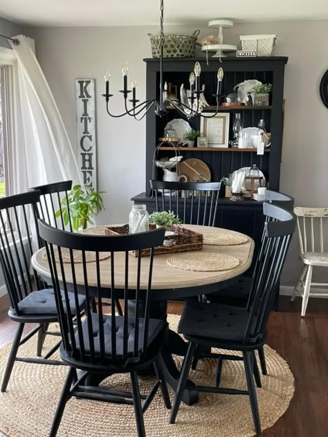 Round Table For 8 People, Dining Room Themes, Round Table Dining Room Decor Ideas, Dining Rooms With Round Tables, Dining Hutch Decor, Refurbish Old Furniture, Dining Room With Round Table, Kentucky Farmhouse, Moody Cottage