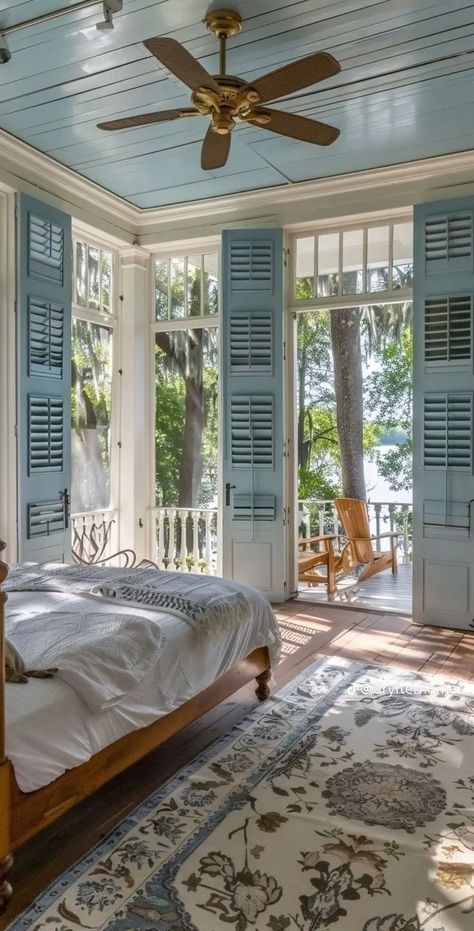 2nd Floor Bedroom Ideas, Mediterranean Beach Apartment, Florida Home Decor Ideas Interior Design, Italian Costal House, Bayou Decor, Grandaughter Aesthetic, Goa Villa, Bahamas House, Blue Shutters