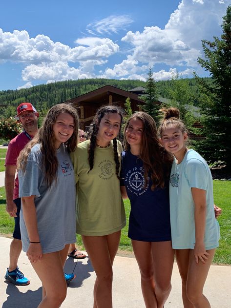 yl summer camp America Summer Outfits, Camp Core Aesthetic Outfits, Summer Counselor Outfits, Camp Fits Aesthetic, Camping Fits Summer, Bible Camp Outfits, Camp Aesthetic Summer, Camp Leader Outfits, Summer Church Camp Aesthetic