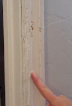 Replace Door Molding How To Replace Door Trim, Replace Door Trim, Replace Door Frame, Replacing Interior Doors, Door Frame Repair, Front Door Molding, Dental Molding, Door Frame Molding, Attic Doors