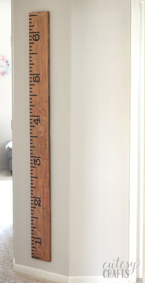 DIY Ruler Growth Chart Height Chart Diy, Growth Chart Ruler Diy, Wooden Ruler Growth Chart, Kid Height Ruler, Wooden Height Chart, Ruler Growth Chart, Height Ruler, Growth Ruler, Growth Chart Wood