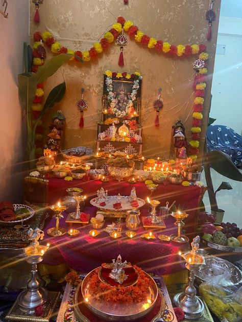 Manidweepa Varnana 9 tomes with 33 diyas , 9 types flowers, 9 types of fruits n 9 prasadams Types Of Fruit, Fruit, Flowers