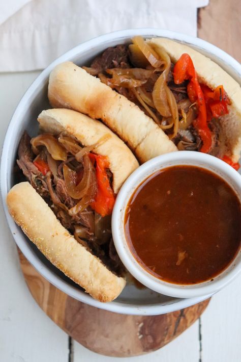 Crockpot Venison Sandwiches - Season & Thyme Venison Crockpot Recipes, Venison Soup Recipes, Venison Crockpot, Venison Roast Crockpot, Venison Soup, Venison Tenderloin Recipes, Tenderloin Recipes Crockpot, Soup Recipes Crockpot, Slow Cooker Venison