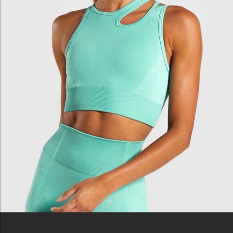 New With Tags Gymshark Ultra Seamless Longline Sports Bra Sz Small Spearmint Green Blue No Flaws Or Damages Teen Usa, Gray Sports Bra, Gymshark Women, Seamless Sports Bra, Padded Sports Bra, Black Camo, Sports Bra Sizing, Bra Women, Sports Bras