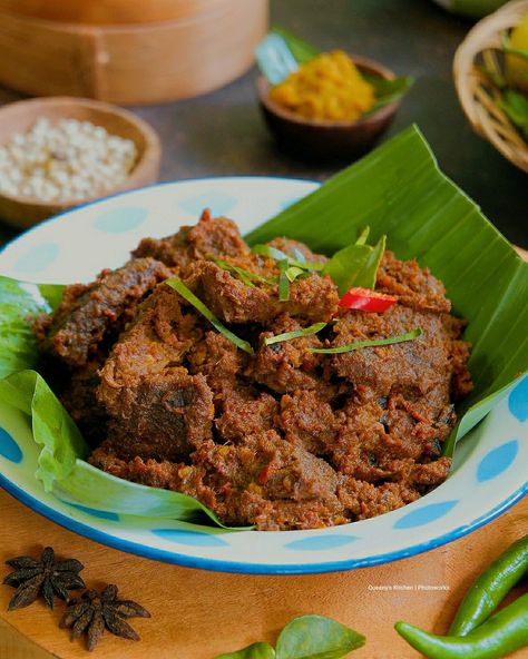 Rendang Padang Aesthetic, Majapahit Empire, Rendang Daging, Beef Rendang, Malay Food, Food Pic, Coffee Photography, Idul Fitri, Padang