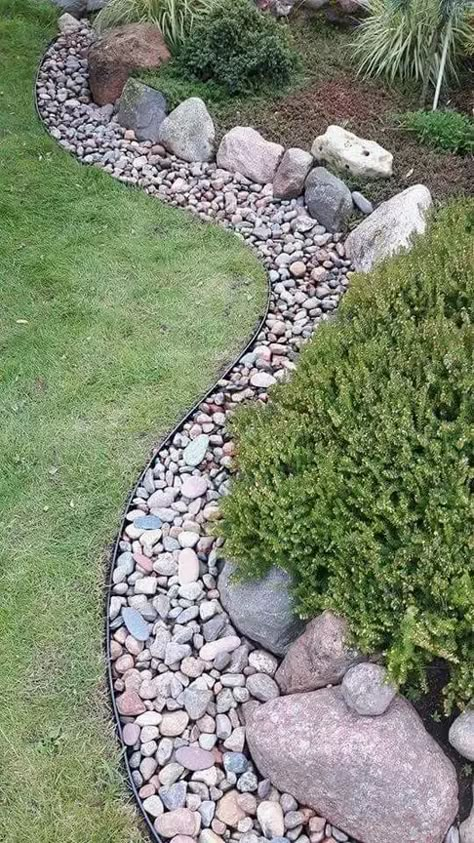 Growing A Garden, Rock Garden Design, Rock Garden Landscaping, Home Landscaping, Garden Yard Ideas, Garden Edging, Front Yard Landscaping Design, Landscaping With Rocks, Colorful Garden