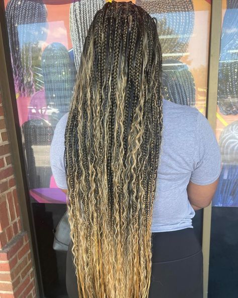 Goddess Braid Styles, Braid Trends, Brown To Blonde Ombre, Blonde Braids, Frontal Wig Hairstyles, Fresh Hair, Goddess Hairstyles, Hairstyle Look, Braids With Curls