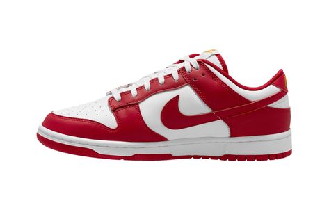 Nike Dunk Low Gym Red DD1391-602 Release Date | HYPEBEAST Dunks Red, Nike Gym Outfit, Nike Bra, Low Dunks, Retro Gym, Dunk Low Nike, Outfit Gym, Red Nike, Cheap Nikes