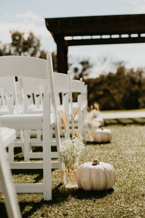 Pumpkins Down The Aisle, Fall Pew Decorations, Fall Wedding White Pumpkins, Pumpkin Lined Wedding Aisle, Aisle Decorations Wedding Fall, Pumpkins Down Wedding Aisle, Mums Fall Wedding, Ceremony Aisle Decor Outdoor Fall, Outside Fall Wedding Ceremony