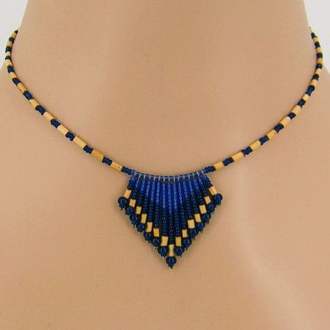 Peruvian Style Choker Necklace Jewelry Glass Beads Tiny Reed Tubes 15-18 Inches #BeadingPatterns #BeadEmbroideryPattern #DIYBeadEmbroideryPatterns #BeadEmbroideryPatternsSimple Peruvian Style, Hand Beaded Necklace, Burnt Ends, Beaded Necklace Patterns, Seed Bead Pattern, Surfer Necklace, Beaded Leaf, Necklace Patterns, Seashell Necklace