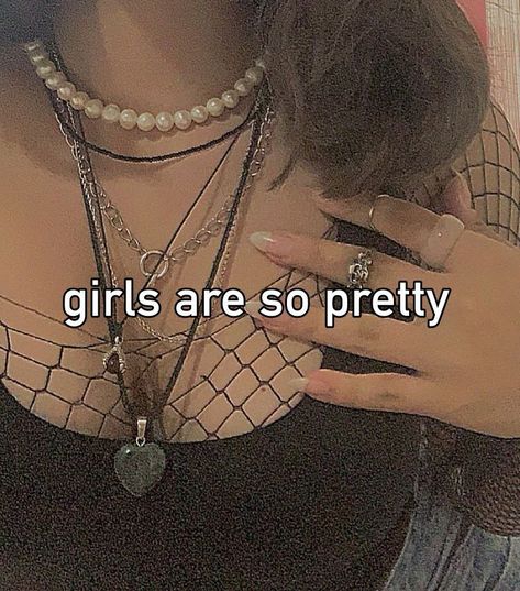 Gay Outfits Women, Lesbian Couple Aesthetic Outfits, Fem Women, Bisexual Quote, Fem Lesbian, Bi Aesthetic, I Need A Girlfriend, Need A Girlfriend, Want A Girlfriend