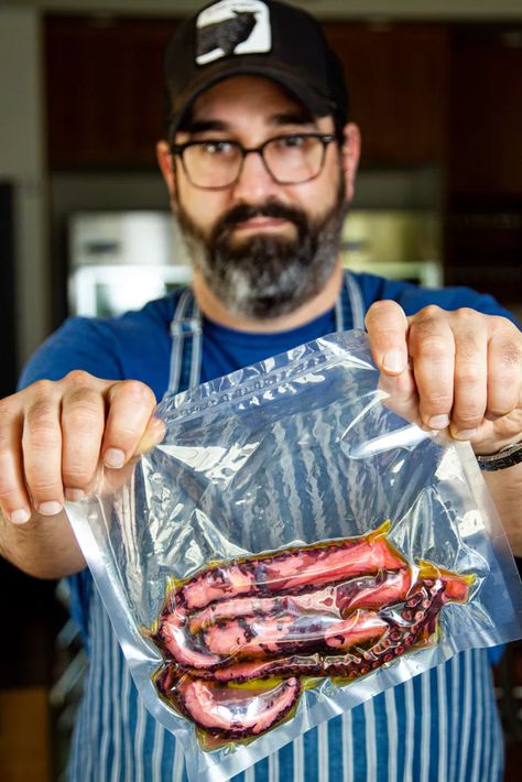 Sous Vide Recipes Beef, Steam Oven Recipes, Octopus Salad, Octopus Recipes, Flat Iron Steak, Sous Vide Recipes, Chicken Steak, Cook Chicken, Sous Vide Cooking