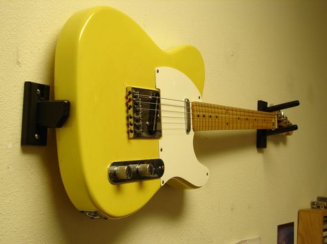 Standard Horizontal Guitar Mount for electric Guitars www.guitarideas.net Music Themed Nursery, Hanging Guitars, Guitar Mount, Diy Electric Guitar, Guitar Storage, Guitar Wall Hanger, Guitar Room, Guitar Hanger, Guitar Stands