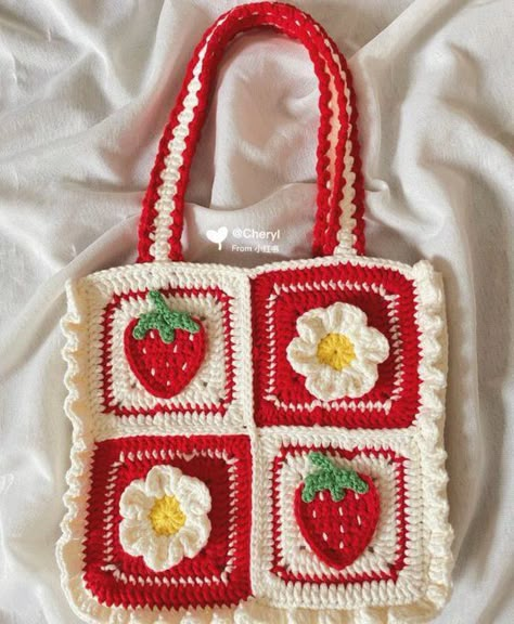 Crochet Fairy, Crochet Strawberry, Pretty Crochet, Mode Crochet, Tanah Liat, Kawaii Crochet, Crochet Design Pattern, Crochet Business, Crochet Handbags Patterns