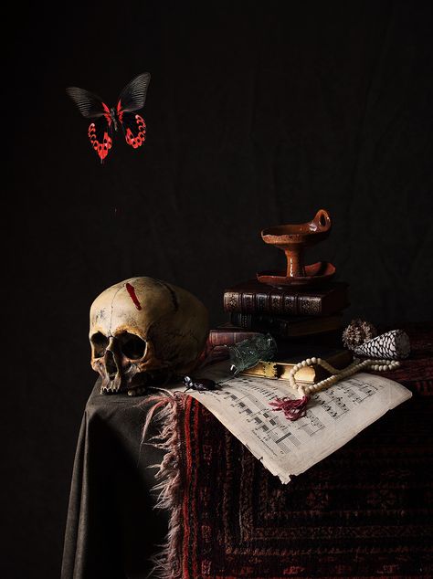 Vanitas Paintings, Momento Mori, Baroque Art, Still Life Photographers, Still Life Art, Still Lifes, Caravaggio, Memento Mori, Skull Art