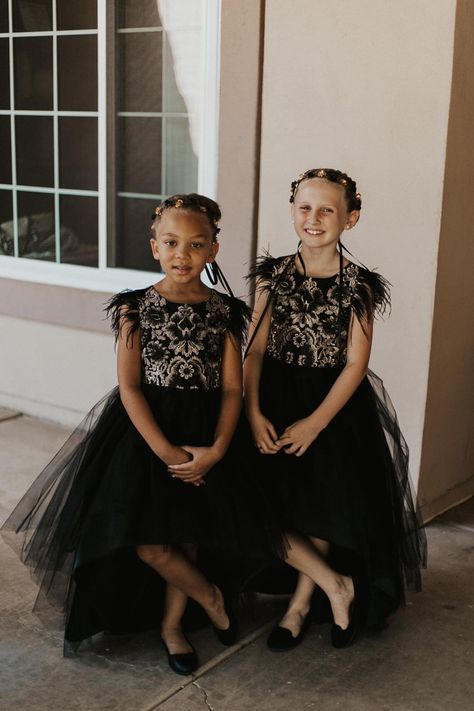 #wedding #weddinginspiration #flowergirldress #blackandgoldwedding Flower Girl Dresses Black, Black Flower Girl Dress, Flower Girl Outfit, Venue Decorations, Wedding Venue Decorations, Dress Flower, Black Flower, Halloween Wedding, Flower Girl Dress