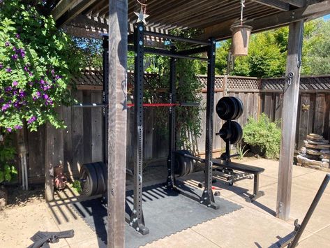 Patio Gym Ideas, Patio Gym, Outdoor Home Gym, Small Home Gyms, Backyard Gym, Home Gym Ideas, Home Gym Setup, Gym Setup, Gym Room At Home