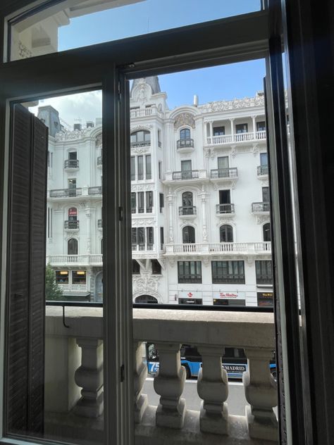 View from the window, madrid Madrid Apartment Aesthetic, Madrid House, Madrid Apartment, Aesthetic Old, Apartment View, Luxurious Home, Apartment Aesthetic, Home Aesthetic, Dream Living