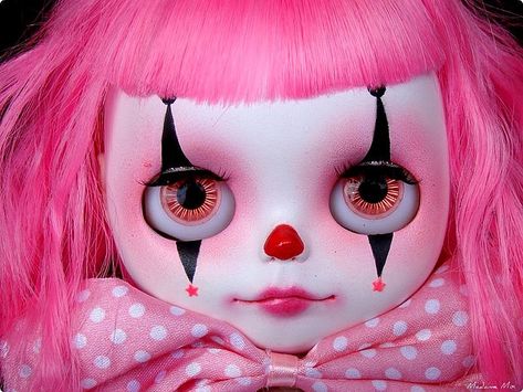 Pink Clown, Clowncore Aesthetic, Satanic Tattoos, Dog Dye, Soft Makeup Looks, Cute Clown, Vintage Clown, Swag Makeup, Witchy Wallpaper