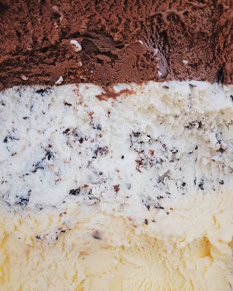 Napolitano + Chocolate + Flocos + Creme + Sorvete + Textura + Ice cream + Texture | VSCO Cam + Snapseed Ice Cream Texture, Cream Texture, Vsco Cam, Ice Cream, Cheese, Texture, Cream, Ethnic Recipes, Tiramisu