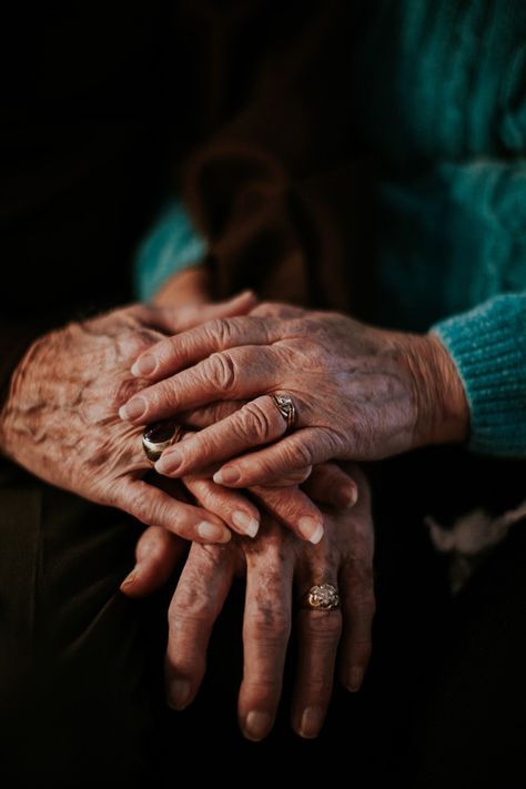 Hands wedding rings Cute couple senior citizens elderly love relationship goals marriage portrait portraiture Elderly Love, Old Couple Photography, Older Couple Poses, Older Couple Photography, Rings Cute, Anniversary Photography, Elderly Couples, Couple Hands, Growing Old Together