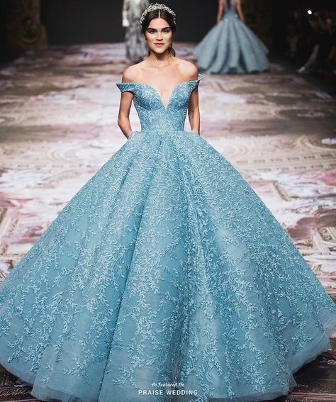 This off-the-shoulder sparkly blue gown from Michael Cinco’s latest collection will definitely make you the queen of the day! » Praise Wedding Community Blue Ball Gown, Red Carpet Dress, Carpet Dress, Michael Cinco, Off Shoulder Evening Dress, Prom Dresses Elegant, Floor Length Prom Dresses, Evening Dress Floor Length, Blue Gown